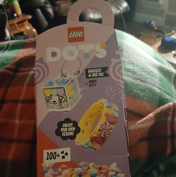 New Dots Lego Creative Bracelet and Tag Set - Candy Kitty - Picture 2 of 9